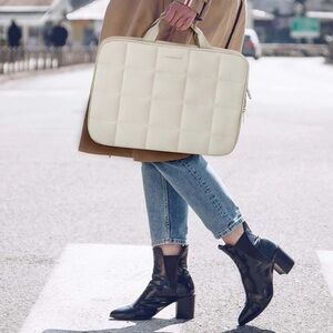 BAGSMART LAPTOP Shoulder bag in cream